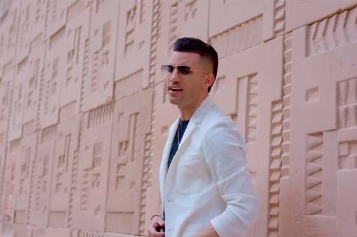 "Una guitarra que no suena", Lenier y El Taiger