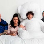 Selena Gomez y J Balvin, juntos en una cama