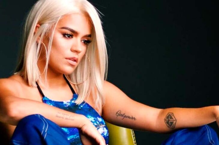 Karol G rompe a llorar hablando de su proyecto