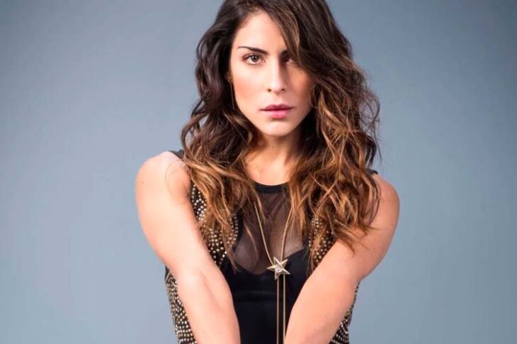 María León estrena su nuevo sencillo "Soy yo"