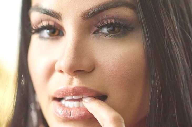 Natti Natasha disfrutando en Brasil al natural