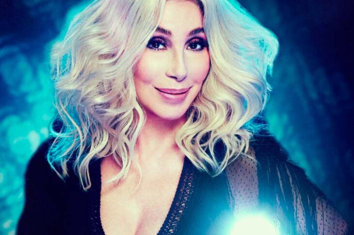 El mensaje en español de Cher sobre el tiroteo de El Paso