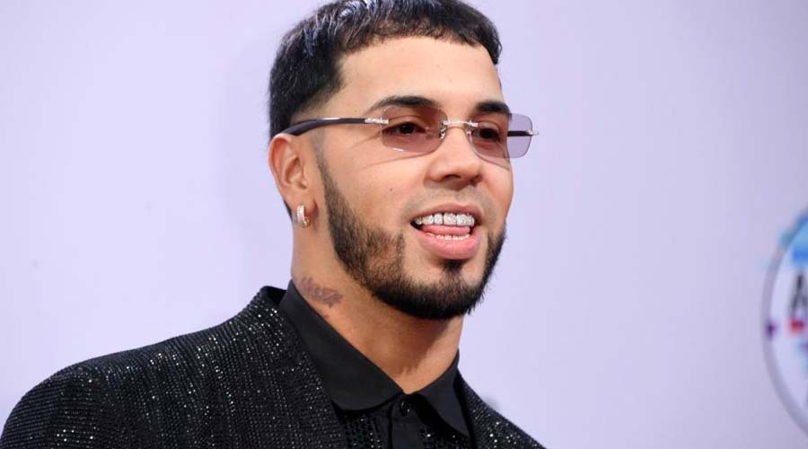 Anuel AA rompe el internet con “Amanece”