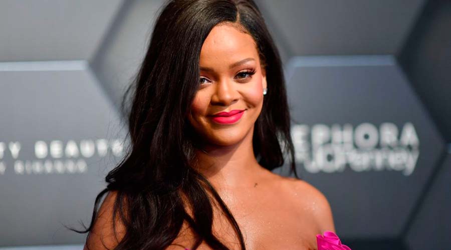 Rihanna se una a la lucha contra el cáncer de mama