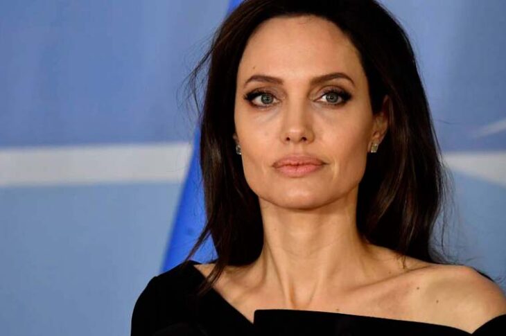 La elegante mansión que adquirió Angelina Jolie