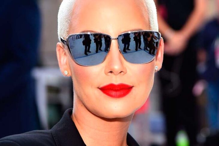 Amber Rose se somete a una liposucción