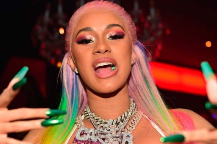 Cardi B llama “terrorista” a Trump en Instagram