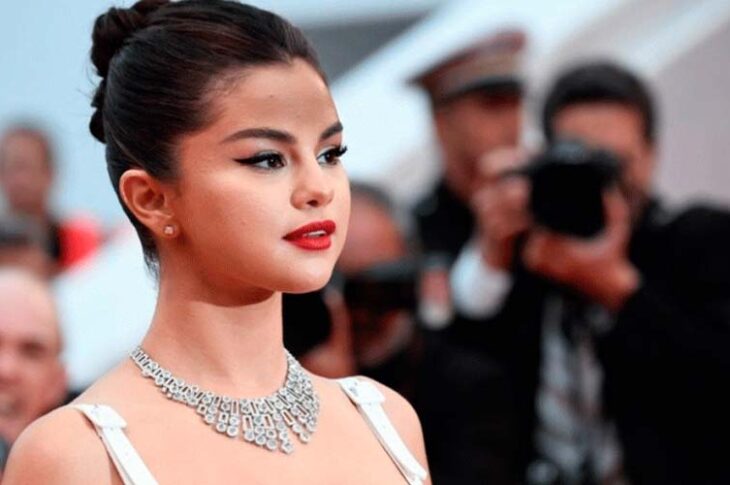 Selena Gomez lanza su colección ‘Rare Beauty’