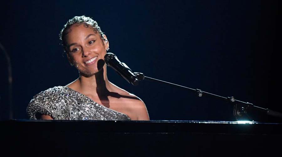 Alicia Keys sorprende a usuarios de Lyft como conductora