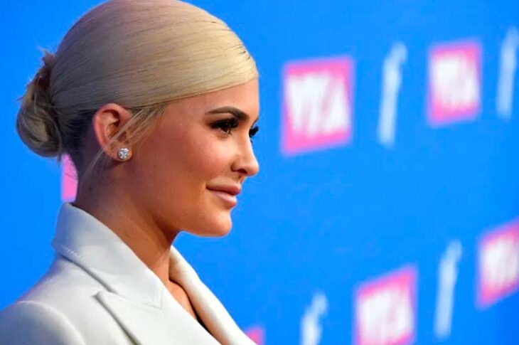 Kylie Jenner: “es muy importante que se aíslen”