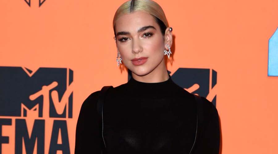 Dua Lipa es criticada por apoyar a Bernie Sanders