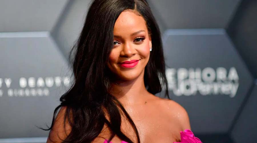 Rihanna anuncia que será mamá, con o sin pareja