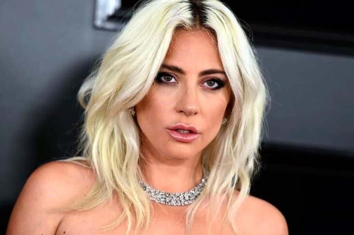 Nueva imagen de Lady Gaga causa dudas