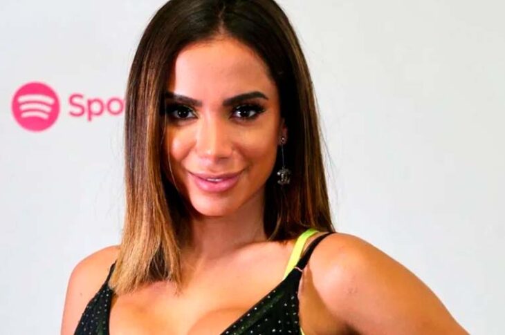 Anitta y Neymar: juntos ¿y revueltos? en Ibiza