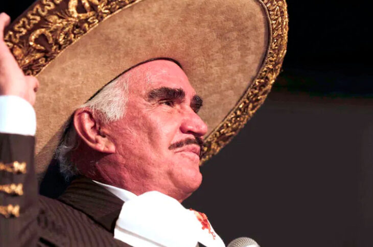 Vicente Fernández confiesa que sufrió acoso sexual