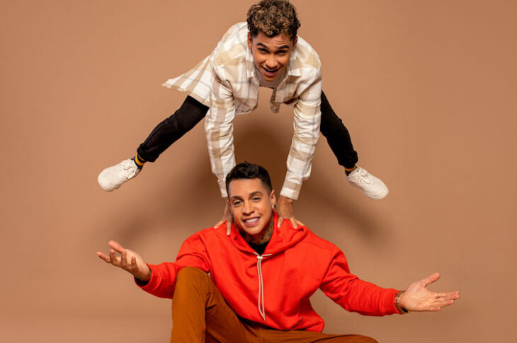 "No quiero estar solo" por urbano de Gio y Gabo