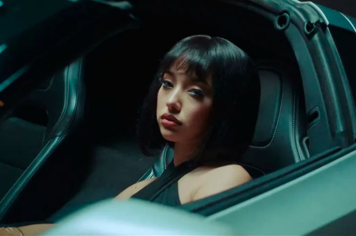 ACHE lanza su deseoso nuevo sencillo y video "AMANTES"