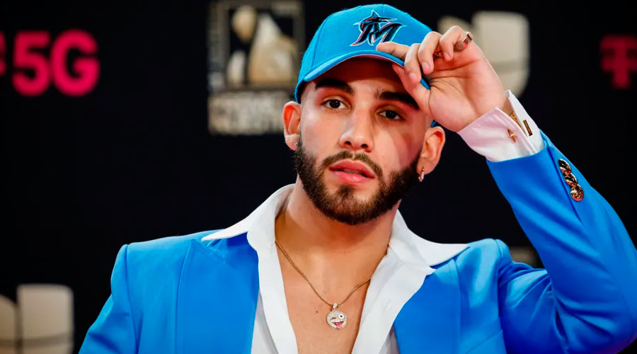 Manuel Turizo celebra sus 21 años con una gran carrera