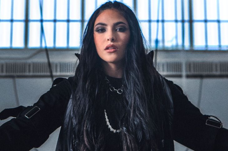 Carmen DeLeon comparte sencillo y video “MALA MEMORIA”