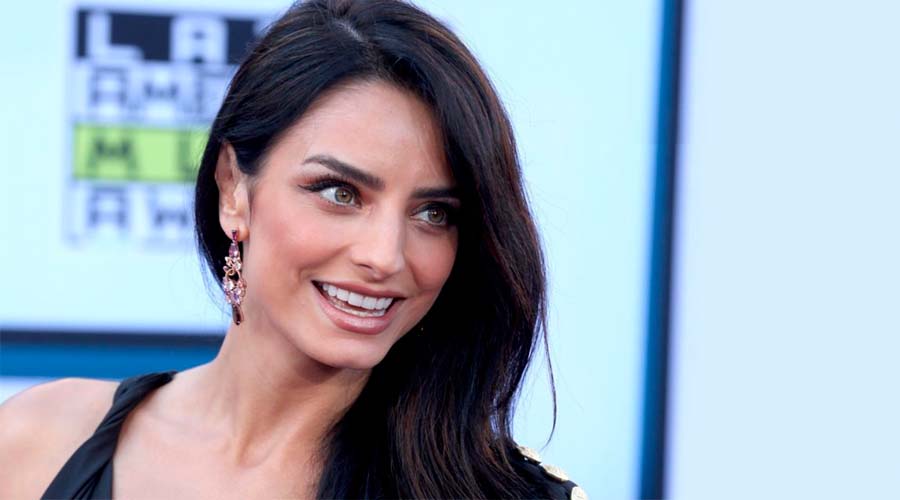 Aislinn Derbez confiesa que se enamoró a primera vista