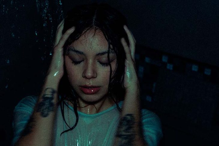 Ximena Soto lanza nuevo sencillo de conflicto interno “001”