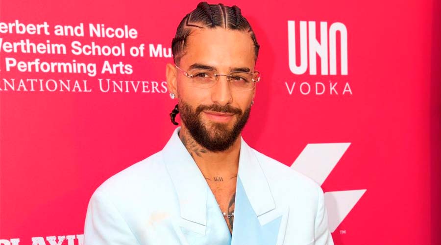 Maluma publica foto en Instagram de anillo de compromiso