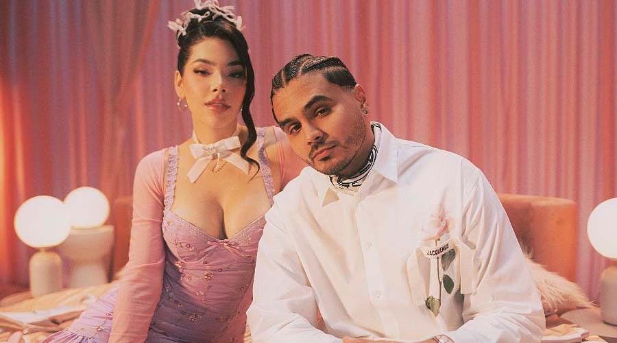 Kenia Os & Álvaro Díaz crean colaboración con “BOBO” 