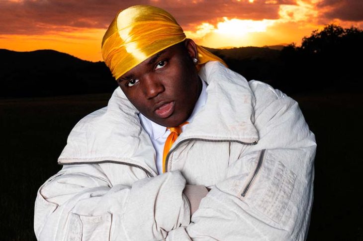 Moffa habla claro en su nuevo sencillo "RAITRÚ"