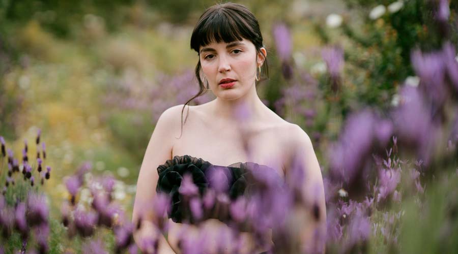 RUMIA presenta DESFADO, su nuevo single y videoclip