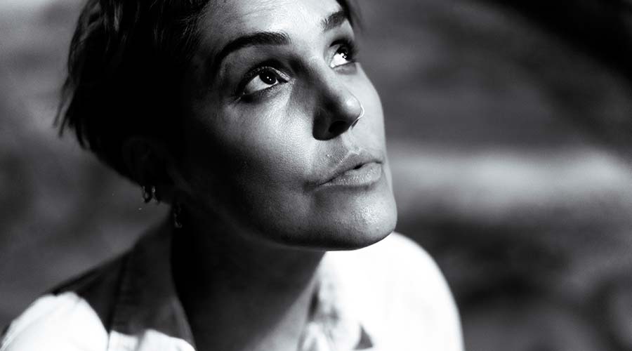 Rubio lanza visuales fascinantes para "CALLA (MONTOYA REMIX)"