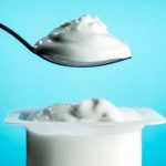 Miel y yogur buena combinación para la microbiota intestinal