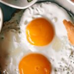 Comer un huevo al día podría reducir riesgo de demencia