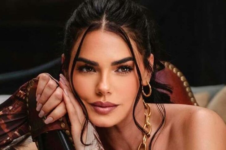 Livia Brito, portada en Ooops! Magazine