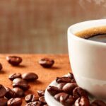 Relacionan beber café en las mañanas con una vida más larga