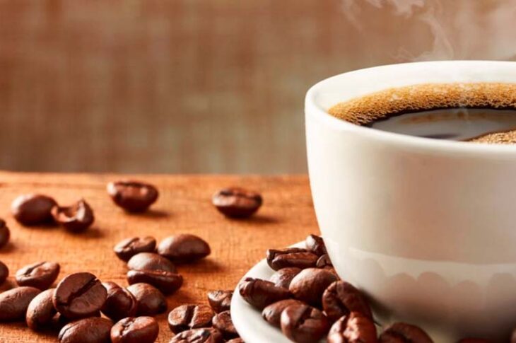 Relacionan beber café en las mañanas con una vida más larga