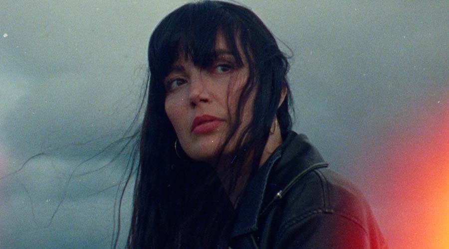 RUMIA presenta su nuevo single SHIFT IN THE AIR