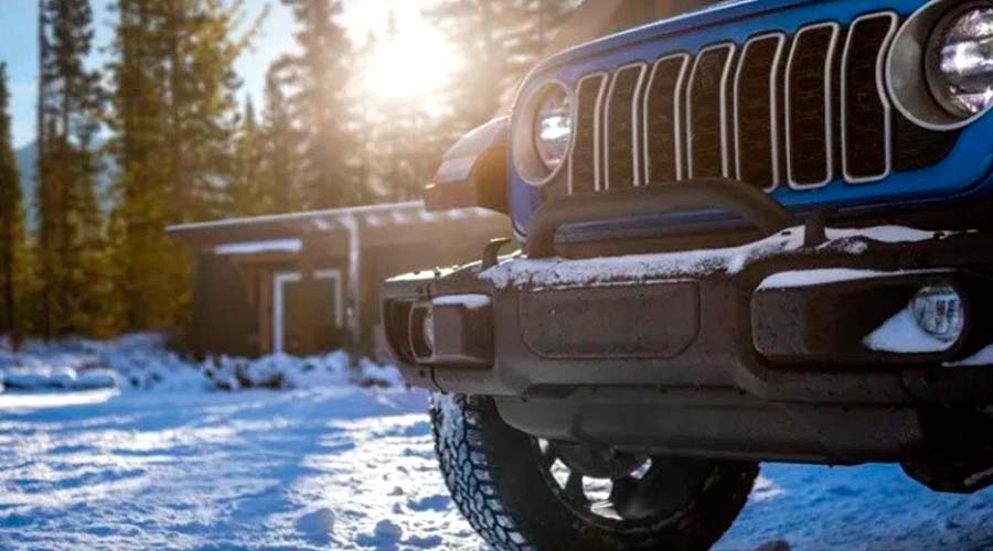 Jeep Wrangler 4xe Backcountry 2025: lujo y aventura