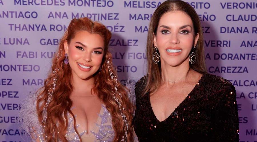 Genesis Díaz deslumbrante en Billboard Mujeres Latinas en la Música