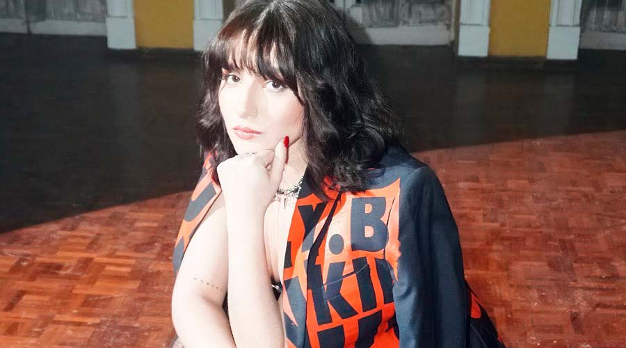 Valentina estrena el sencillo “SAD POR MADRID”