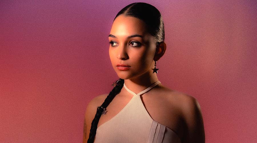 Ambar Lucid lanza su nuevo sencillo “6am”