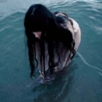 RUMIA publica su álbum «Old Enough to Save Myself»