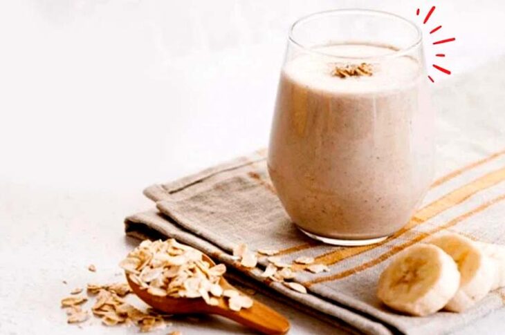 Aumenta tu masa muscular con este licuado lleno de proteína