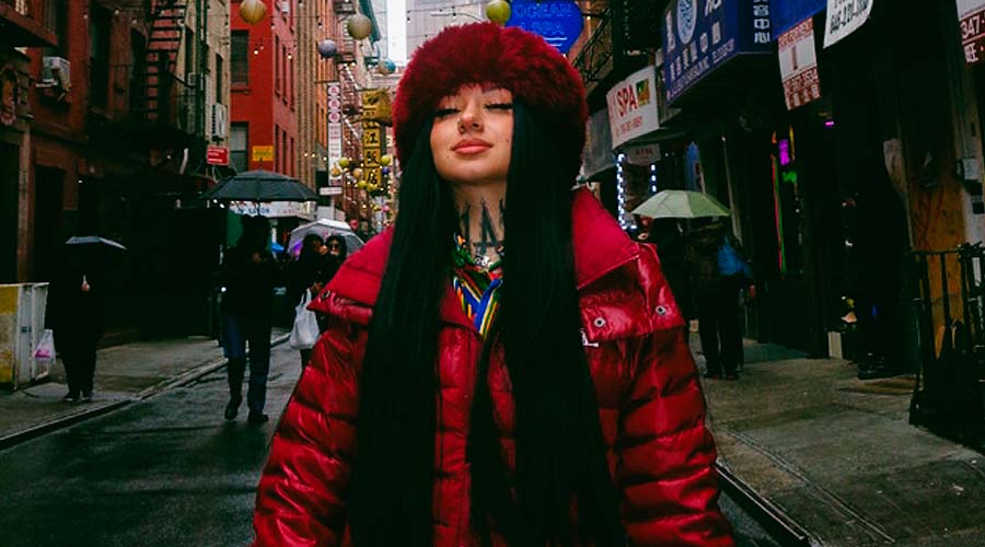 Kei Linch estrena su nuevo tema POR AMOR (AL DINERO) 