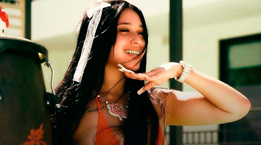 Mariah Angeliq, lanza su nuevo himno “QUE PERRA ME VEO”