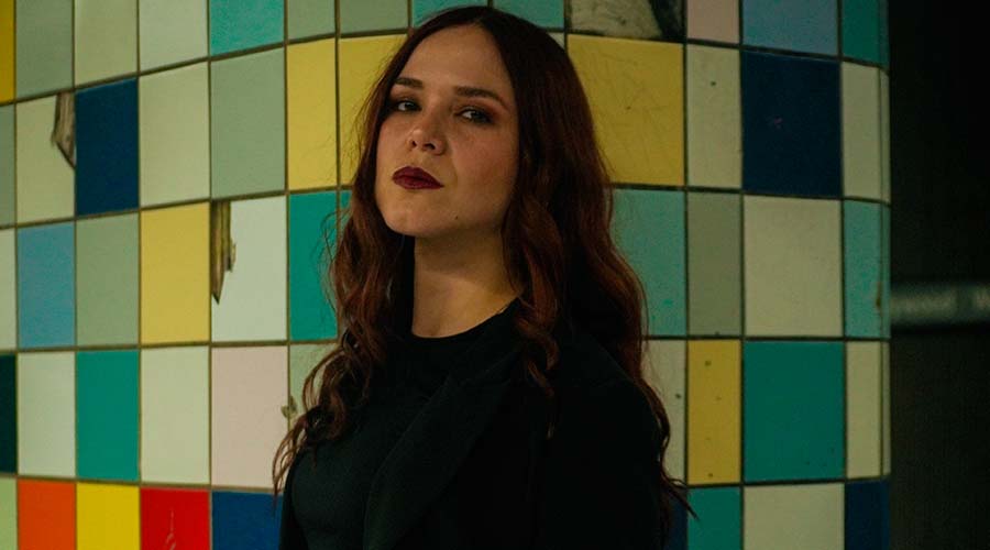 SILVI transforma la soledad con su primer sencillo