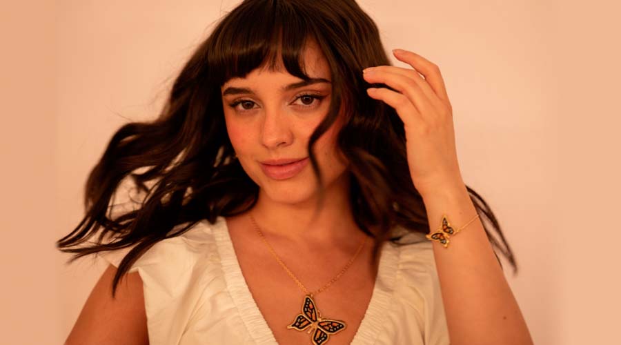 Maura Nava presenta su nuevo sencillo “EL PRINCIPITO” 