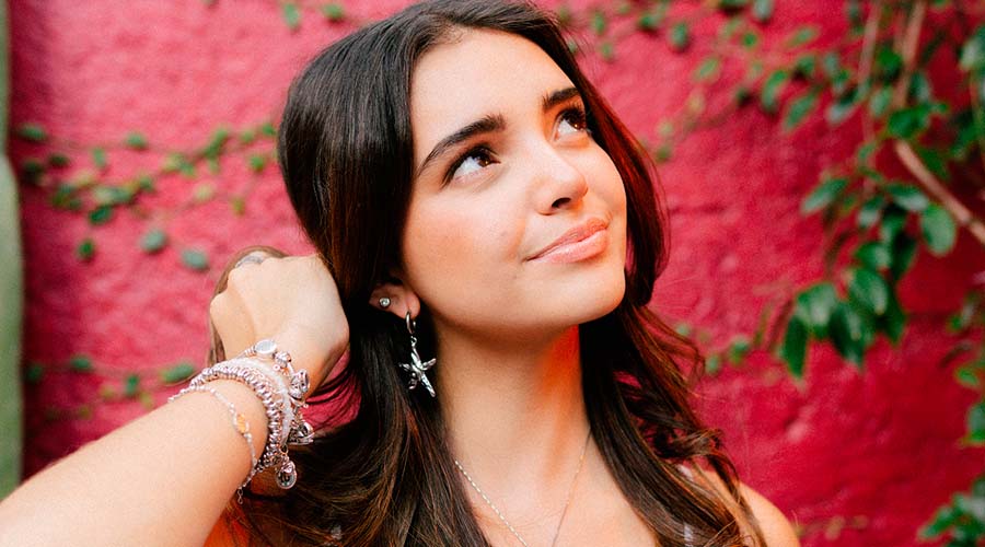 ÁNDRE: la cantante que a sus 16 años sorprendió en TikTok