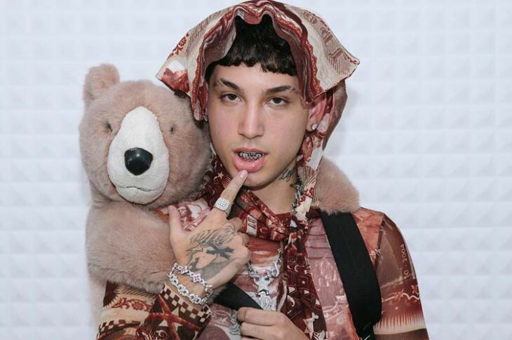 Zell debutó en Gallery Sessions con “TAN FRÍA”