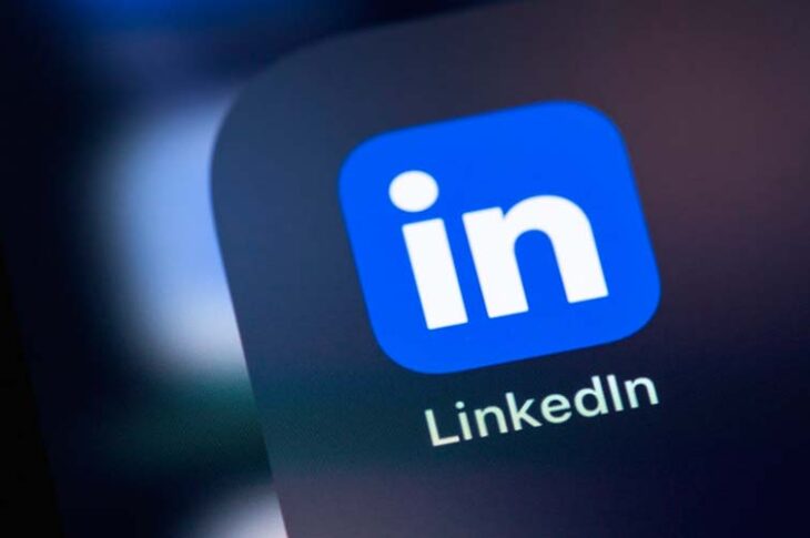 Descubren que LinkedIn te ha estado espiando durante años